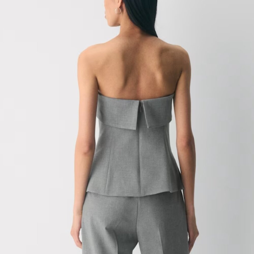 Babaton Element Tube Top - (Re)ssential Softly structured strapless blouse - Picture 8 of 13